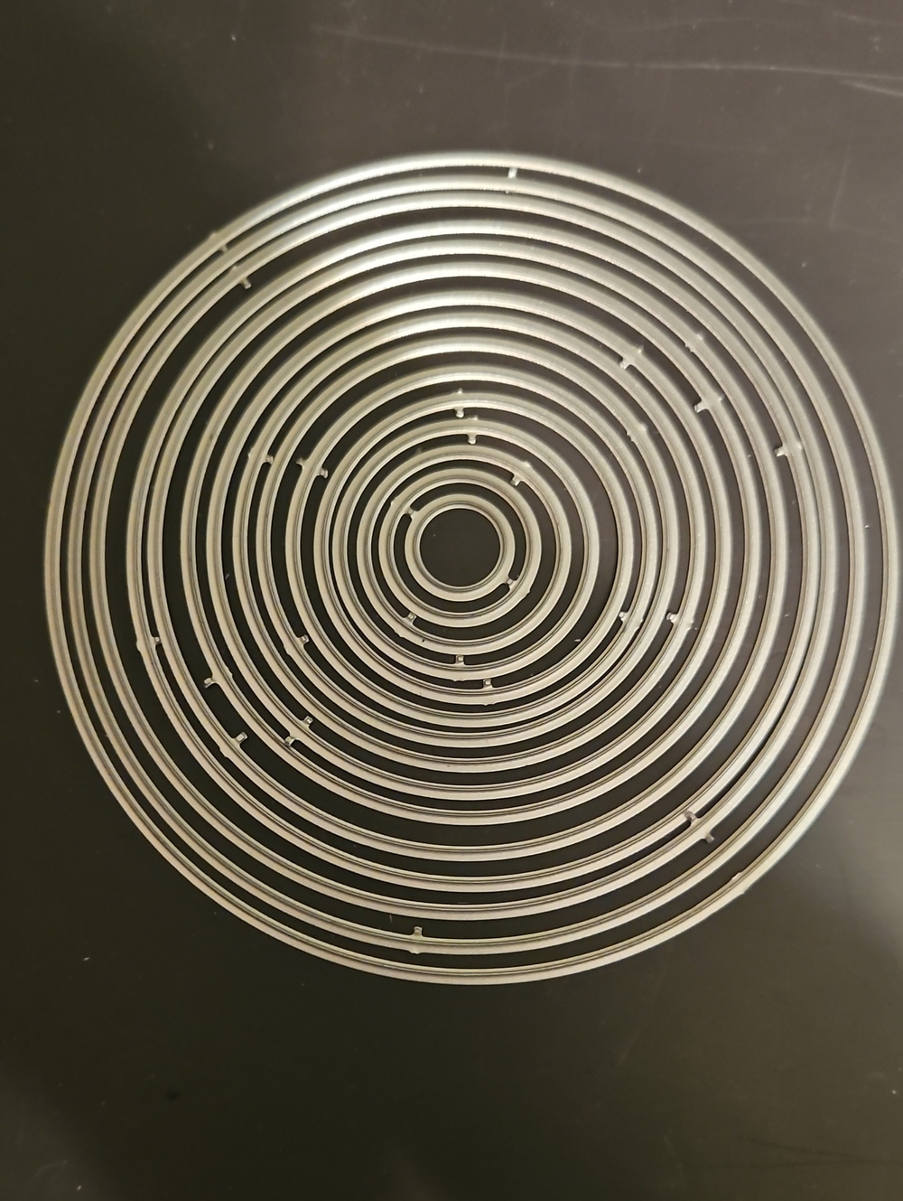 Nested Circle Cutting Dies - Silver Metal Set